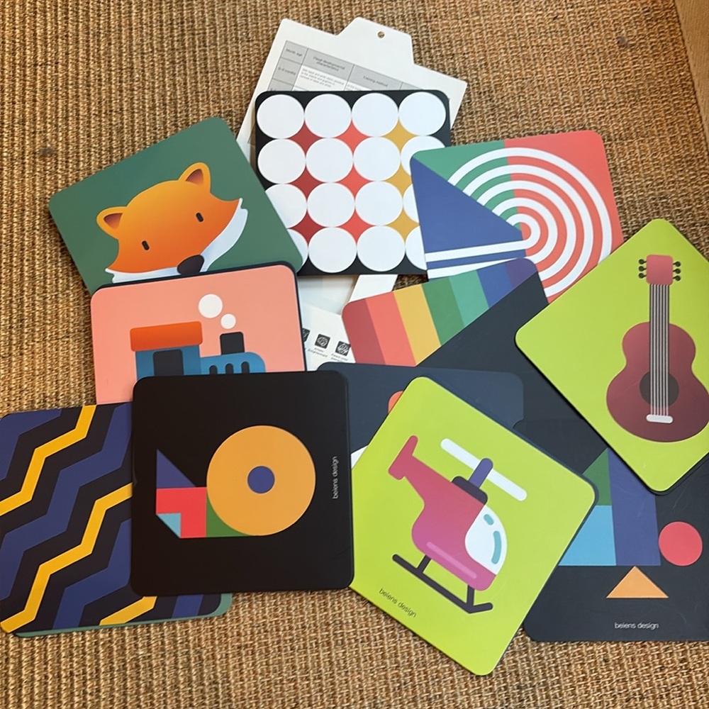 Colorful Interactive Learning Visual Stimulus Cards 5.5 x 5.5in 6-12 mos 20 card